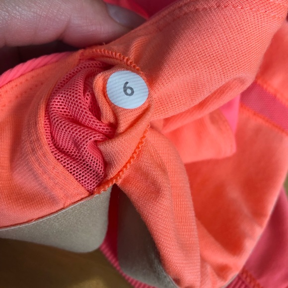 Lululemon Criss Cross Tank - Picture 7 of 8